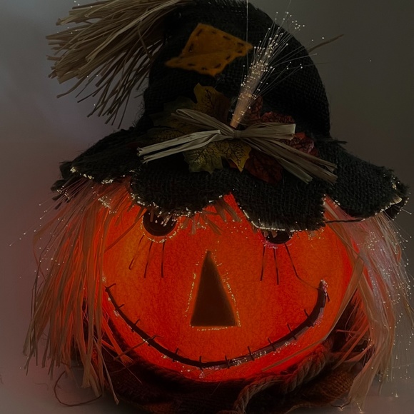 Halloween Pumpkin Decoration - Picture 4 of 5